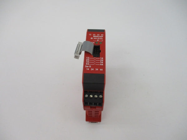 ALLEN BRADLEY 440R-H23180 SER. B 24VDC 2.5A NSNP