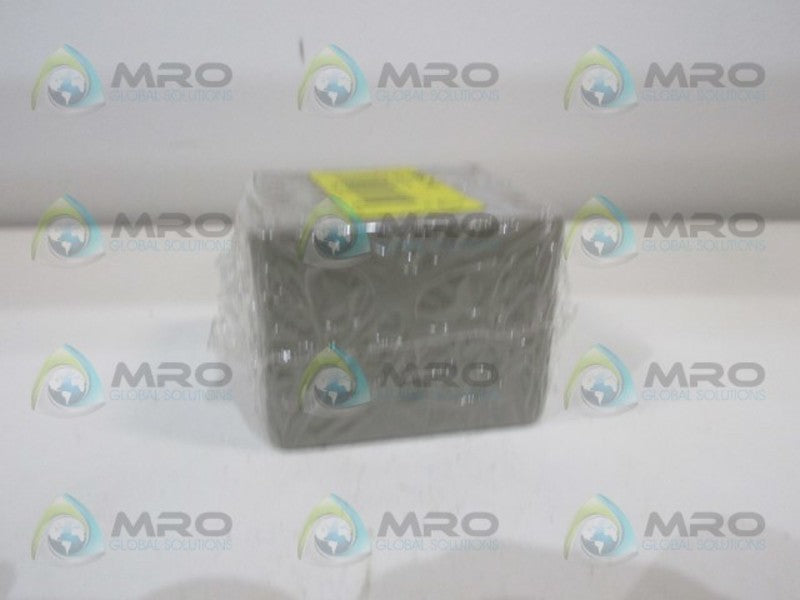 RS COMPONENTS 504-710 ENCLOSURE NSMP