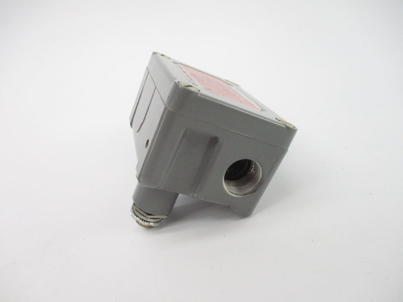 MICRO SWITCH EX-AR16 480VAC 15A (GREY) NSNP