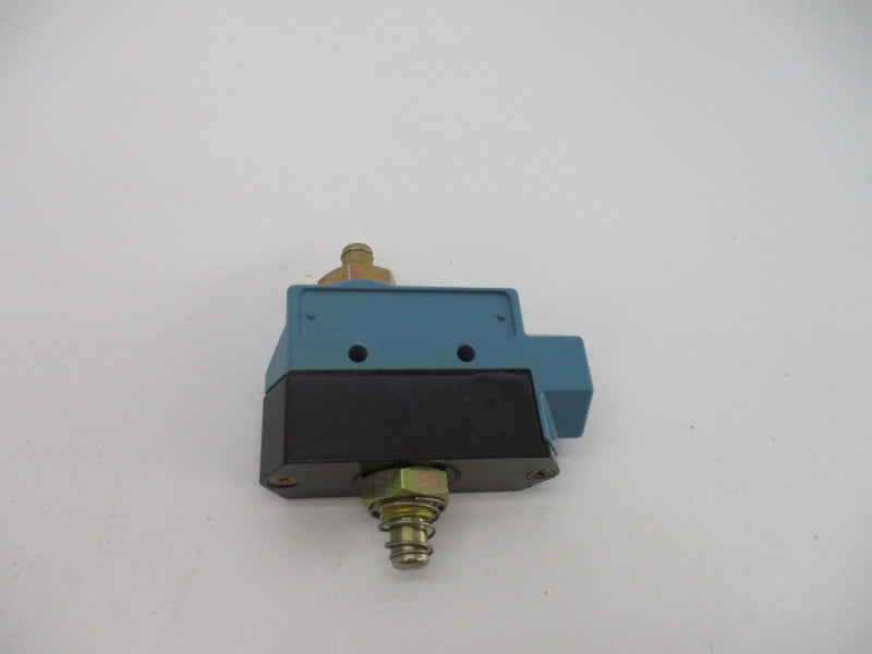 MICRO SWITCH BZE6-RQX2 480VAC 15A NSNP