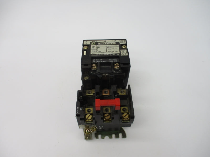 SQUARE D 8536SBO2V02S SER. A 110/120V (AS PICTURED) NSNP