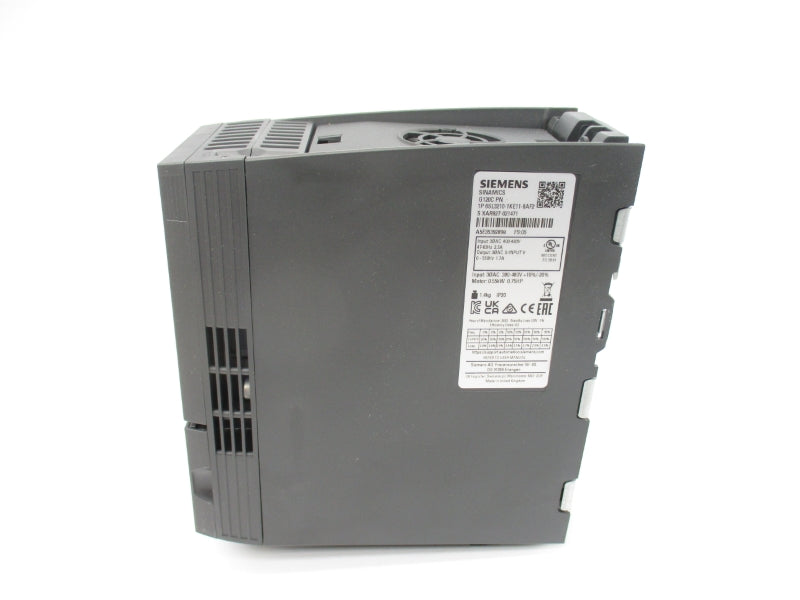 SIEMENS 6SL3210-1KE11-8AF2 380-480V 2.3A NSMP