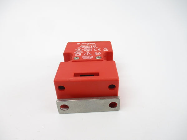 ALLEN BRADLEY 440K-T11303 SER. B NSNP