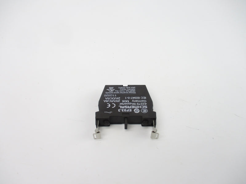 SCHMERSAL EF03.3 250VAC 8A NSNP
