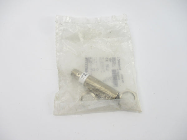 BALLUFF BOS18M-PS-1XA-E5-C-S4 BOS0028 10-30VDC NSMP