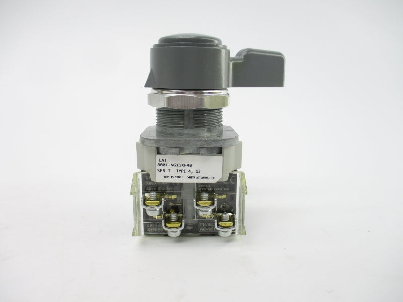 ALLEN BRADLEY 800T-NG11KF4B SER. T (WH) NSMP