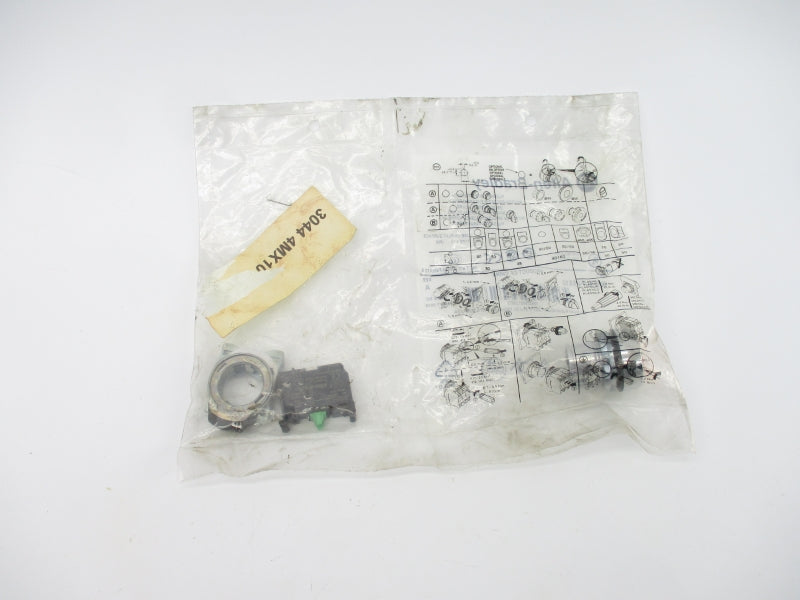 ALLEN BRADLEY 800FM-F4MX10 SER. A NSMP
