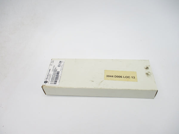 ALLEN BRADLEY 1492-CM1771-LD006 SER. A (WH) NSFS