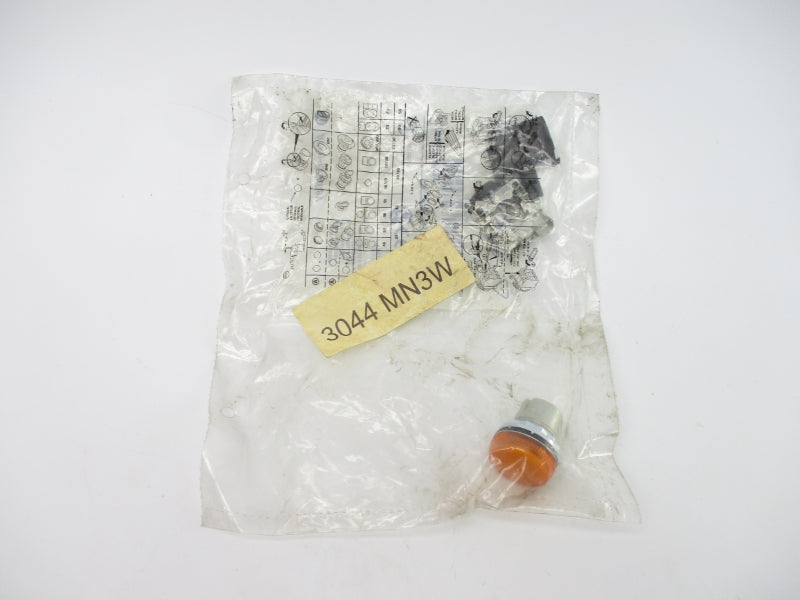 ALLEN BRADLEY 800FM-P0MN3W SER. A NSMP