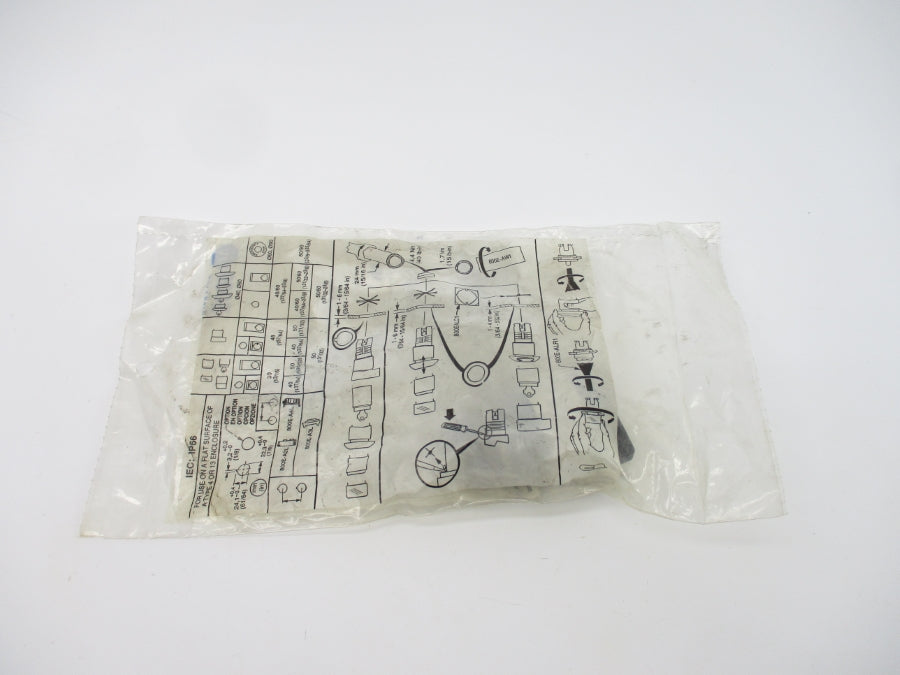 ALLEN BRADLEY 800EM-HB32 SER. A NSMP