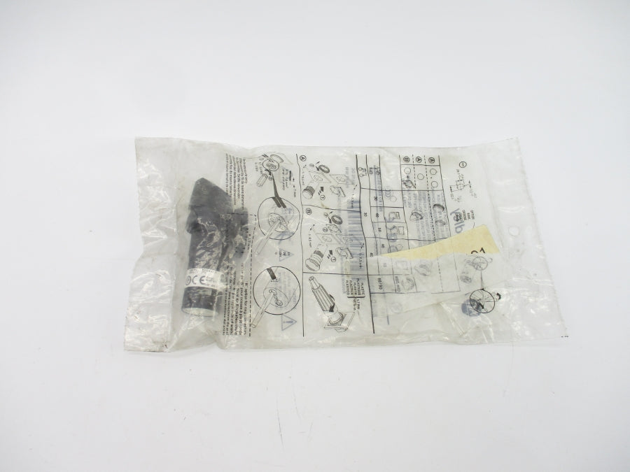 ALLEN BRADLEY 800FD-SB32X02 SER. A NSMP