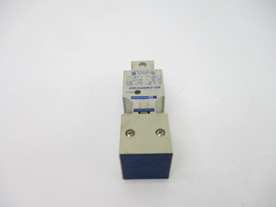 TELEMECANIQUE XS7-C40DP210H7 12-48V NSNP
