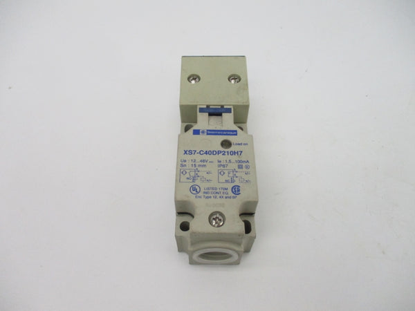 TELEMECANIQUE XS7-C40DP210H7 12-48V NSNP
