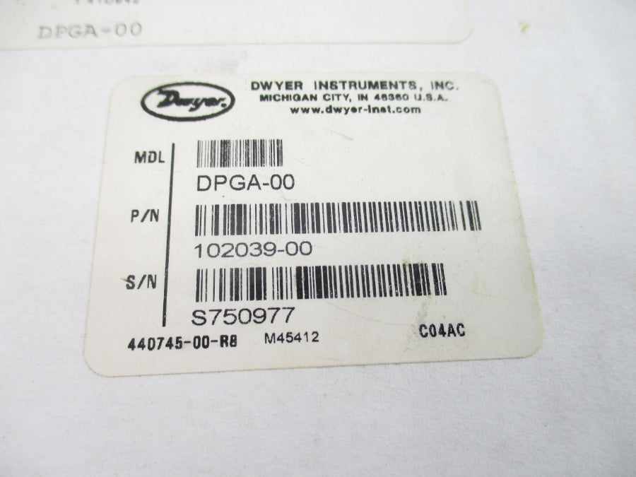 DWYER DPGA-00 102039-00 -30"HG NSMP