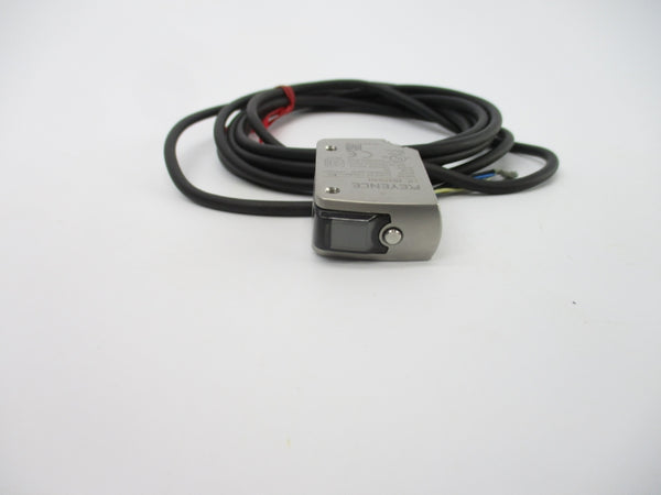 KEYENCE LR-ZB250AN 10-30VDC NSNP