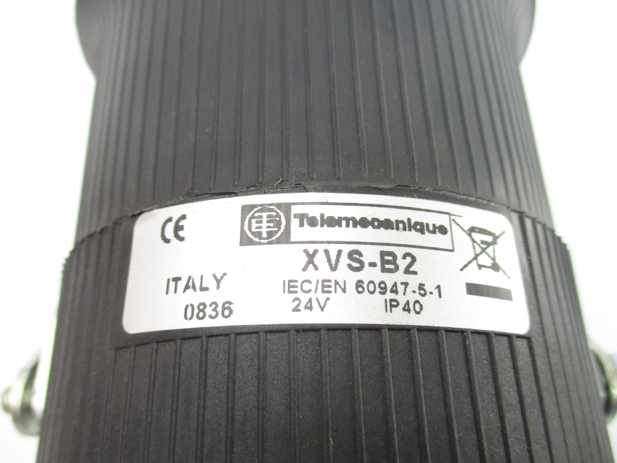 TELEMECANIQUE XVS-B2 24V NSNP