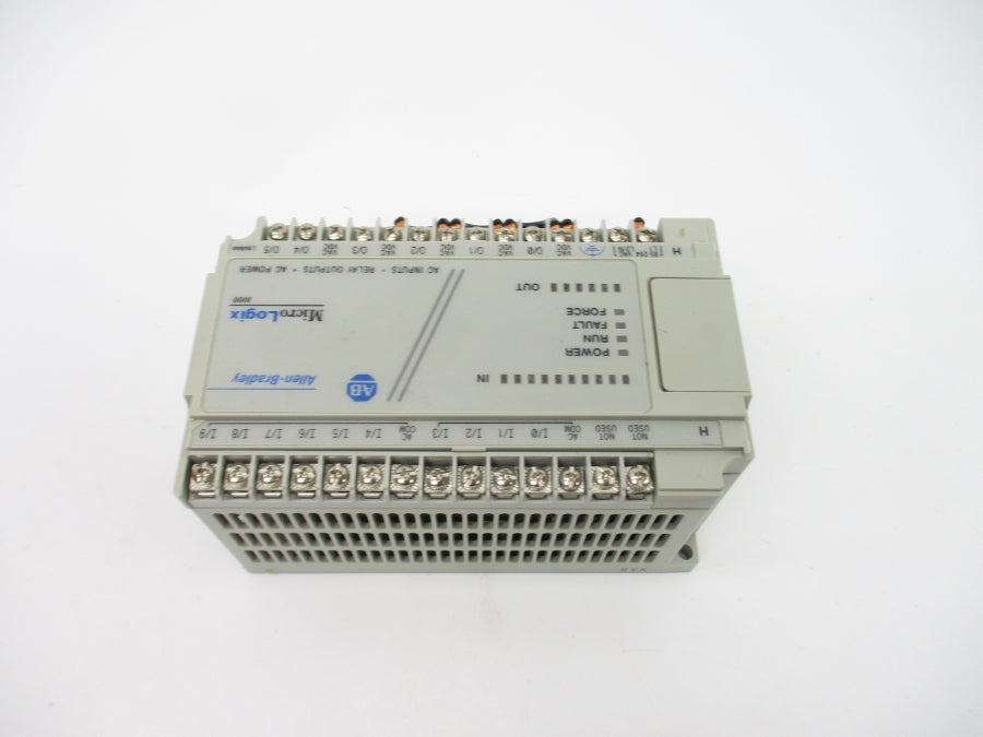 ALLEN BRADLEY 1761-L16AWA SER. E F/W 1.0 100/120VAC UNMP