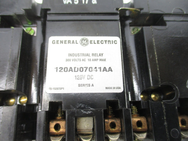 GENERAL ELECTRIC 120AD07041AA SER. A 125VDC 10A NSNP