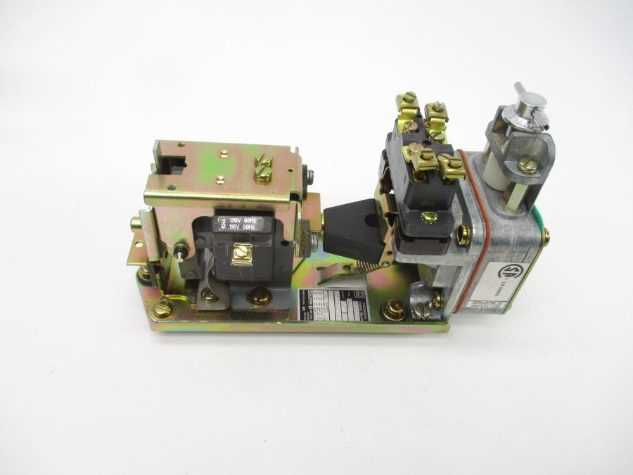 SQUARE D 9050BO4D SER. E 110/120V 40A NSNP