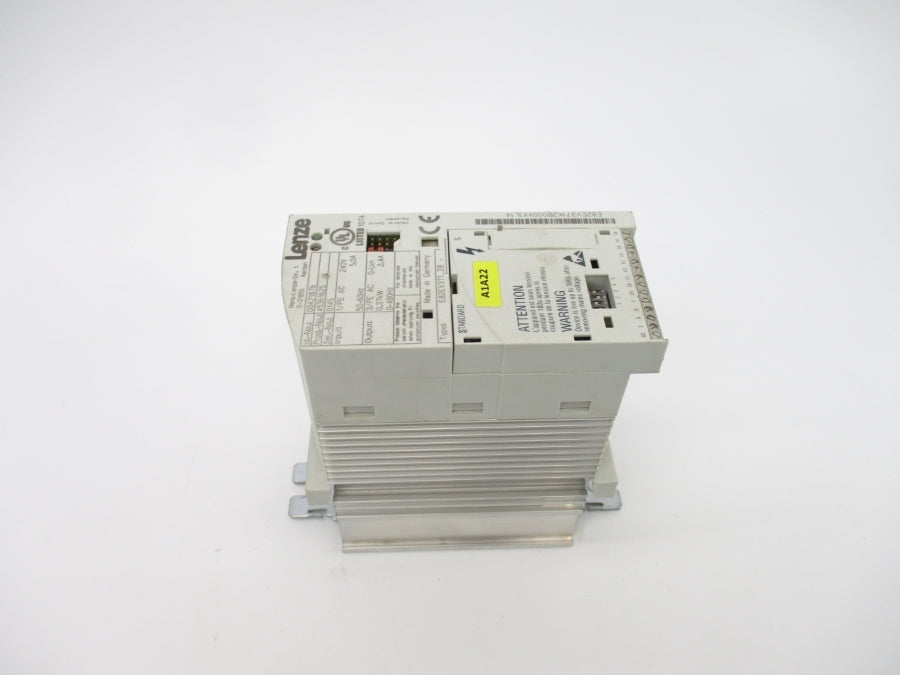 LENZE E82EV371_2B 00421876 240V 5.0A UNMP
