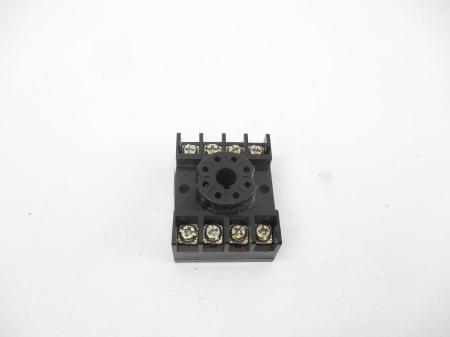 SELECTA SR67083A 300V 10A NSNP