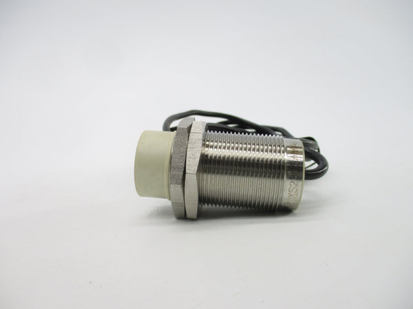 TELEMECANIQUE XS230SAMAL5 24-240VAC/DC NSMP