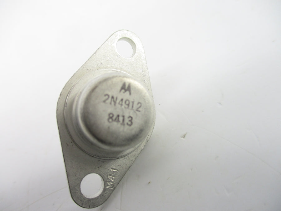 MOTOROLA 2N4912 NSNP