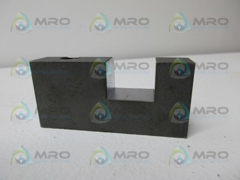 INDUSTRIAL MRO JSGXD11002 CONNECTOR *NEW NO BOX*