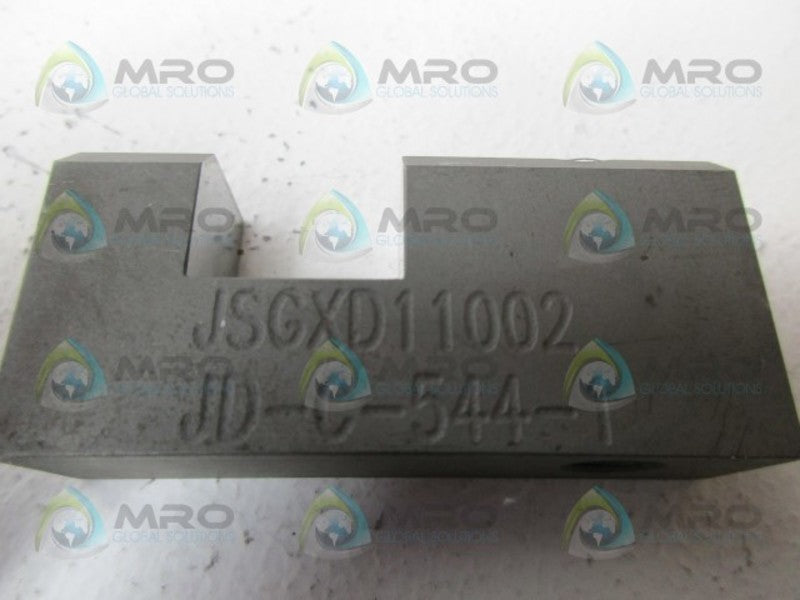 INDUSTRIAL MRO JSGXD11002 CONNECTOR *NEW NO BOX*