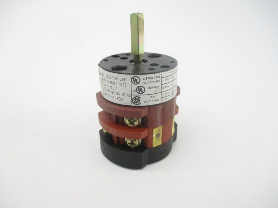 BREMAS CB0170003PL2 300VAC 10A (AS PICTURED) NSMP