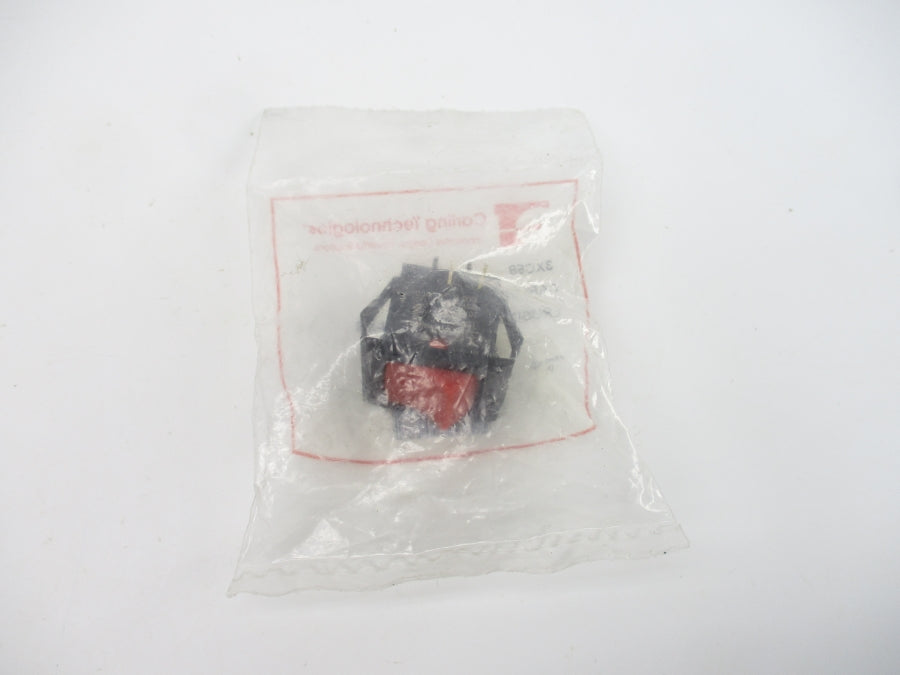 CARLING TECHNOLOGIES 3XC58 LRGSCK611-R-S-B-0/125N-XG NSMP