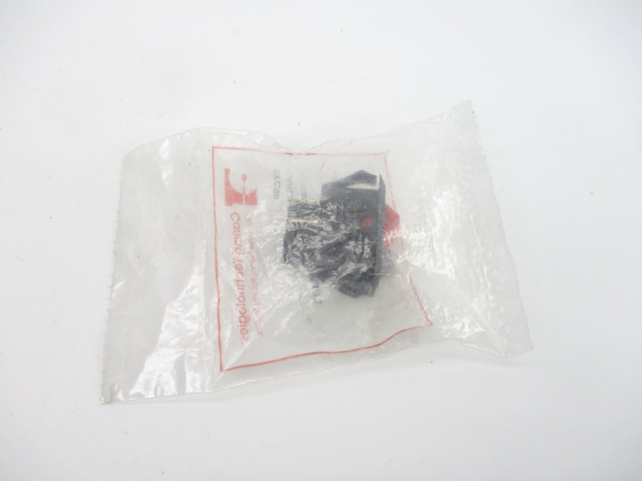 CARLING TECHNOLOGIES 3XC58 LRGSCK611-R-S-B-0/125N-XG NSMP