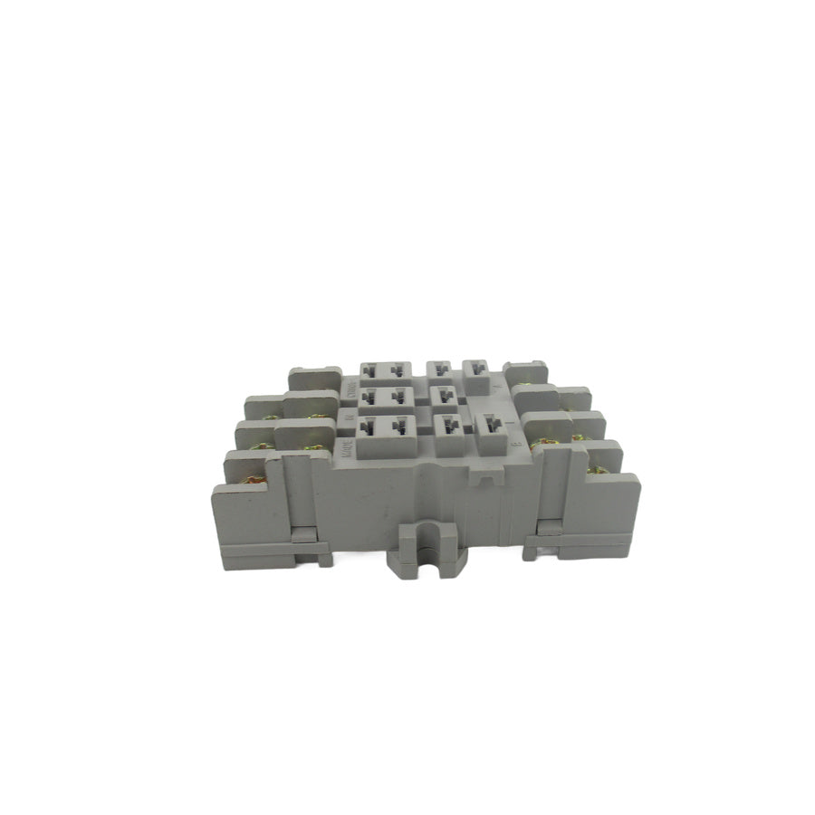 DAYTON 5X853 300V 15A NSNP