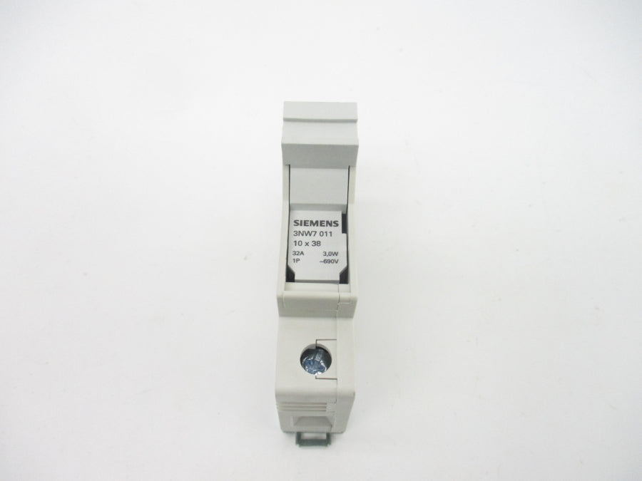 SIEMENS 3NW7011 690V 32A NSMP