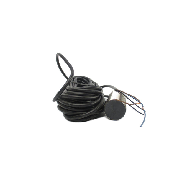 TELEMECANIQUE XSA-V32373L10 12-48V NSNP