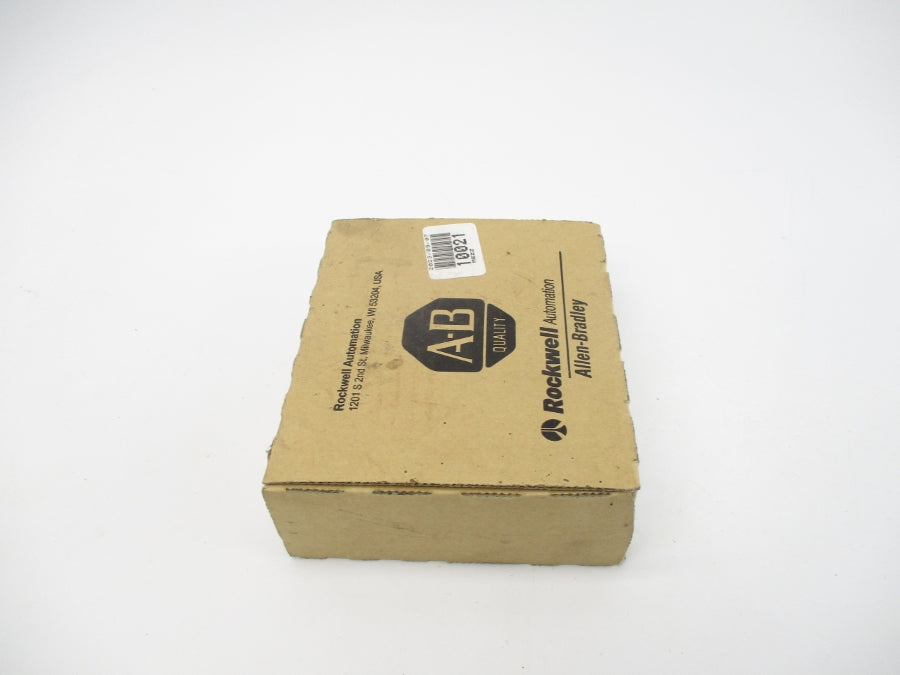 ALLEN BRADLEY 1769-IQ16 SER. A F/W 3.1 24VDC DATE: 2023 NSFS