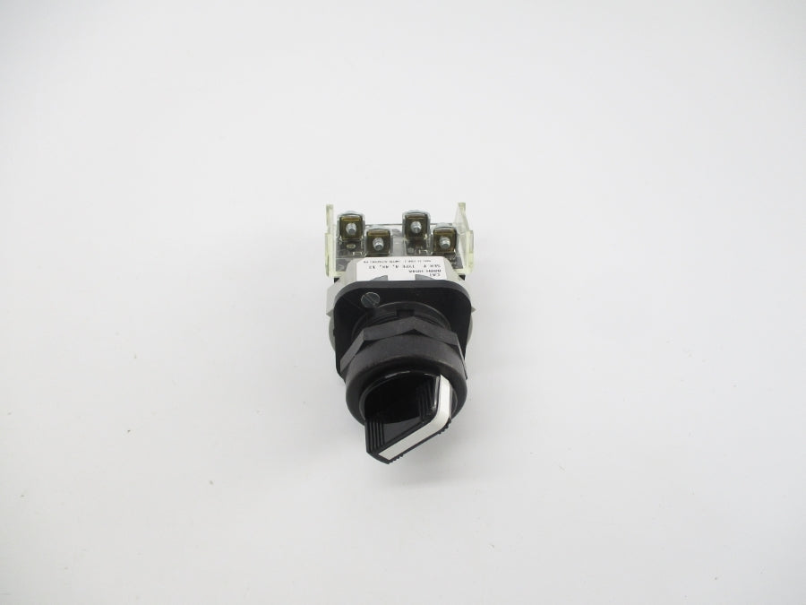 ALLEN BRADLEY 800H-HR4A SER. F NSNP