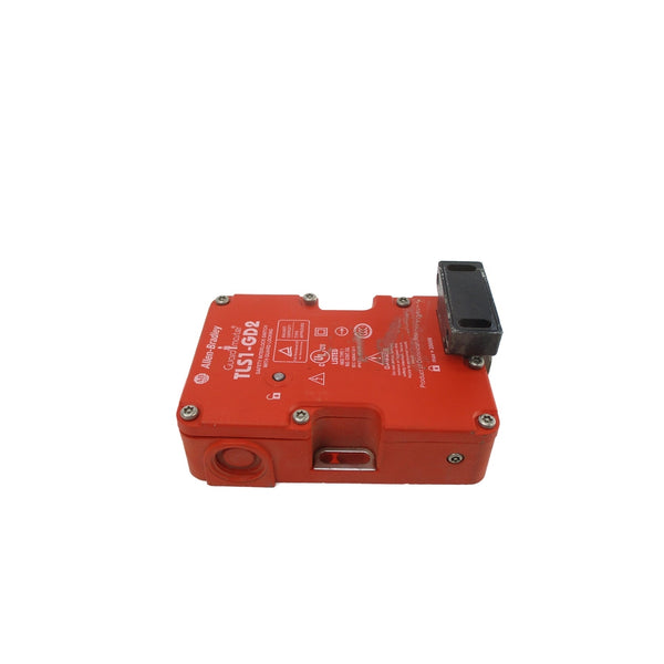 INDUSTRIAL SPARE PART 440G-T27174 SER. E 110VAC 10A UNMP