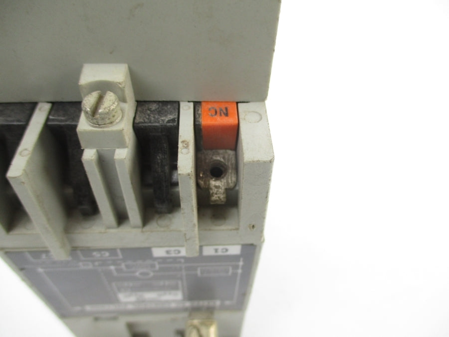 ALLEN BRADLEY 700-RT00N000A1 SER. B 110/120VAC 30A UNMP