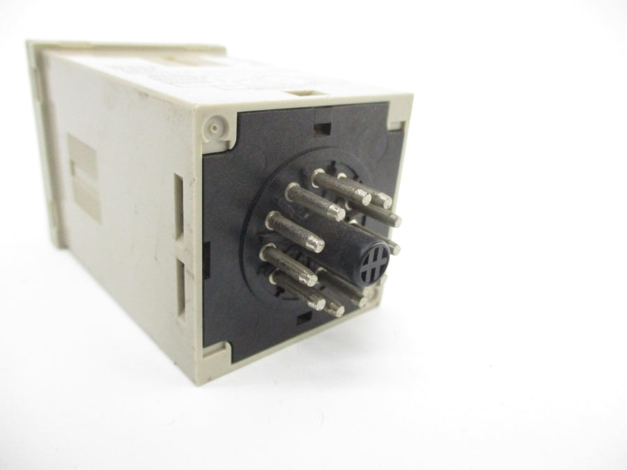 OMRON H3BA 100/110/120VAC 5A 0-10H UNMP