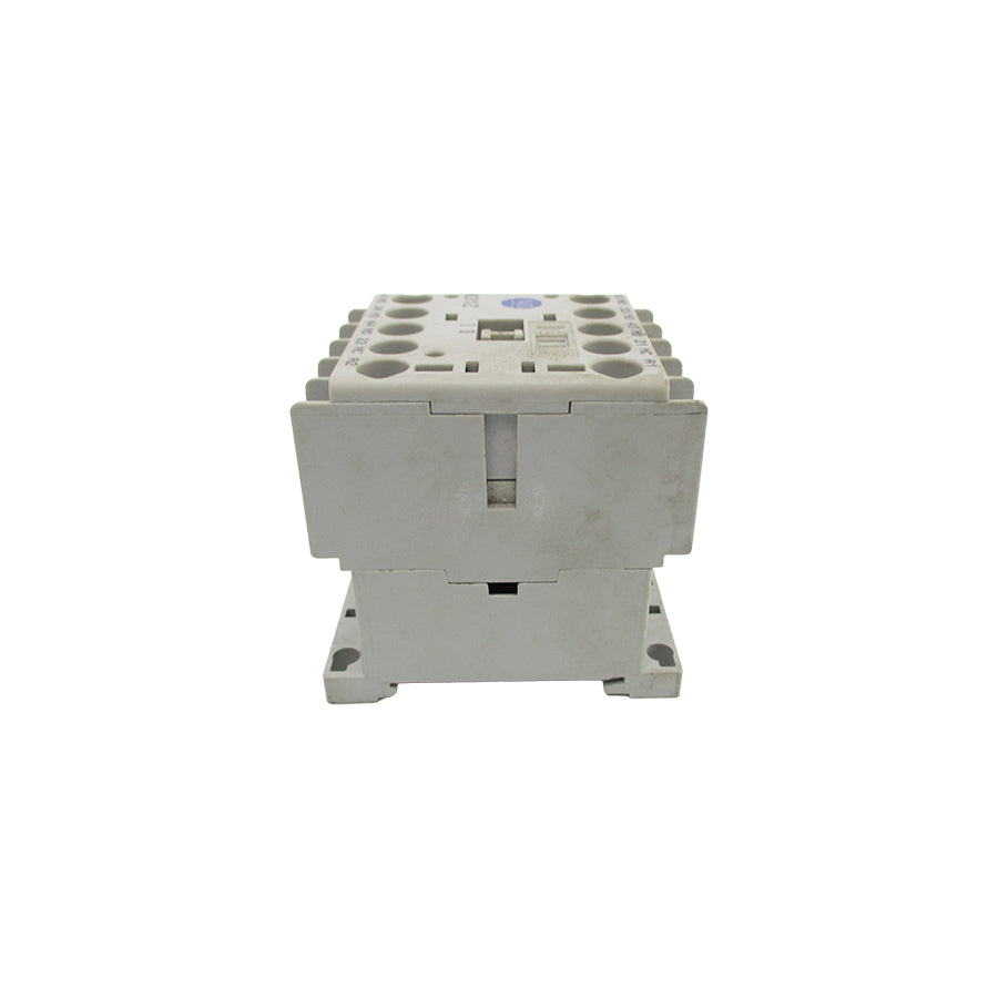 ALLEN BRADLEY 700-K31Z-ZJ SER. B 24VDC 10A NSNP