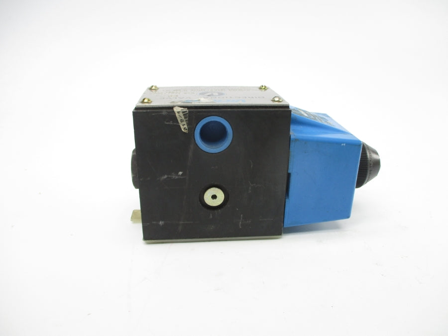 VICKERS 02-119612 DG4S2012AB60S324 110/120V .85/.69A 3600PSI NSNP