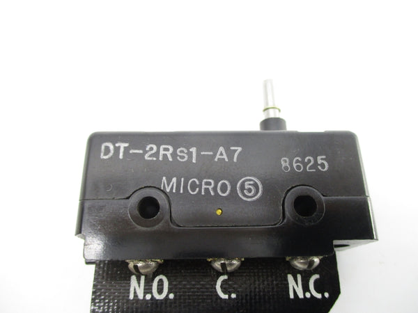 MICRO SWITCH DT-2RS1-A7 250VAC 10A NSNP