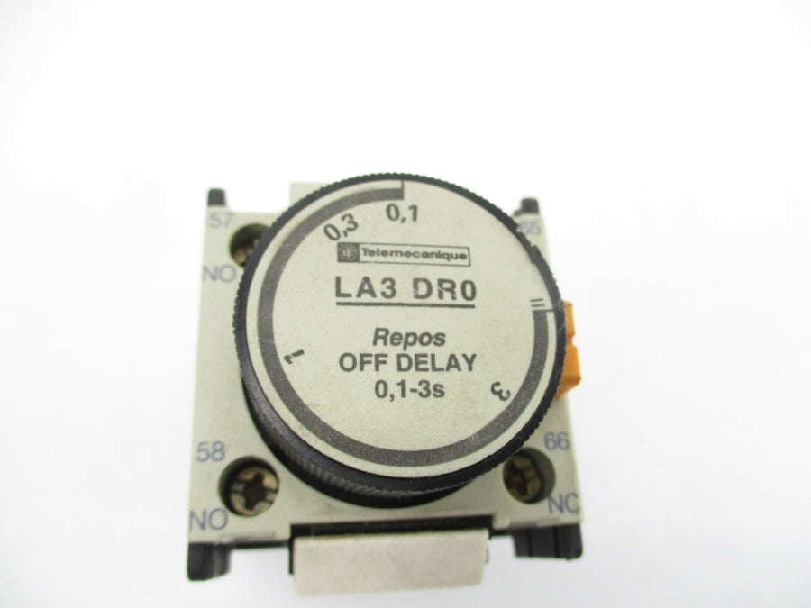 TELEMECANIQUE LA3DR0 690V 10A 0.1-3S NSNP