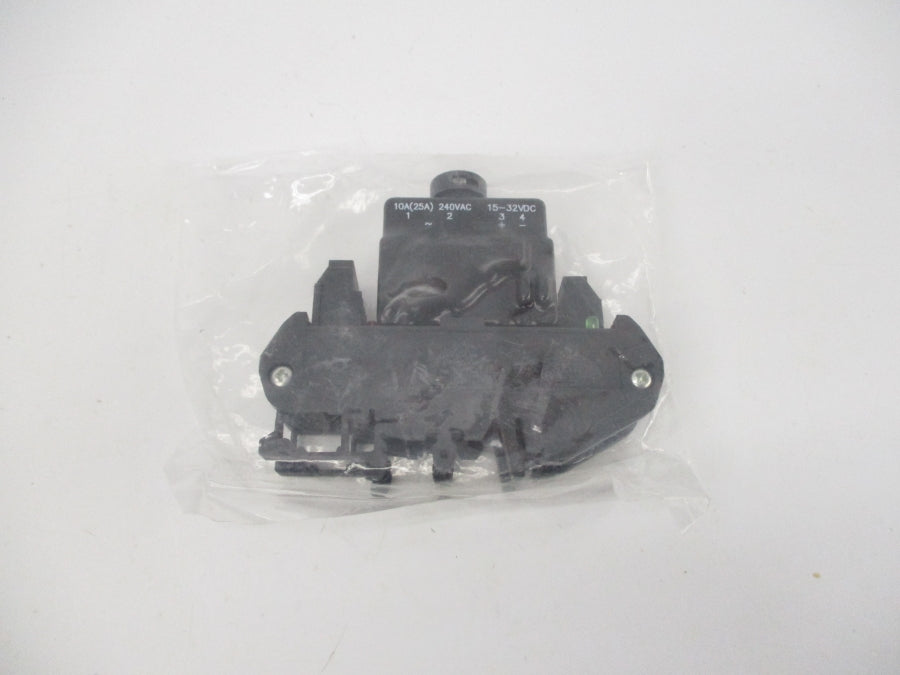 CRYDOM DRA1-PFE240D25-7387 15-32VDC NSMP
