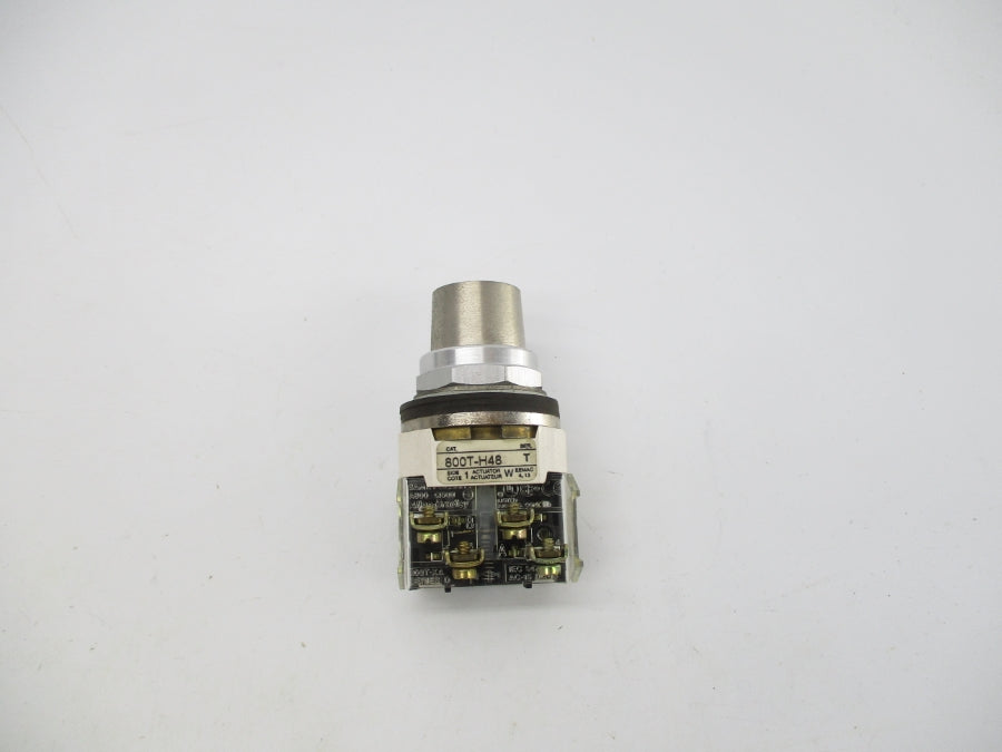 ALLEN BRADLEY 800T-H48 SER. T (NO KEY) (AS PICTURED) NSNP