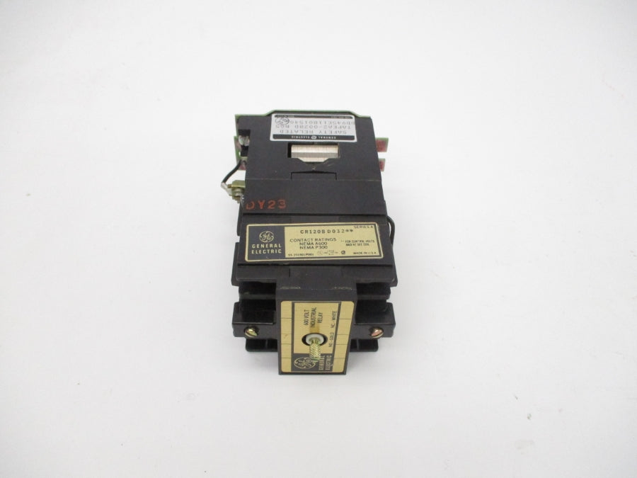 GENERAL ELECTRIC CR120BD03241 SER. A 125VDC NSNP