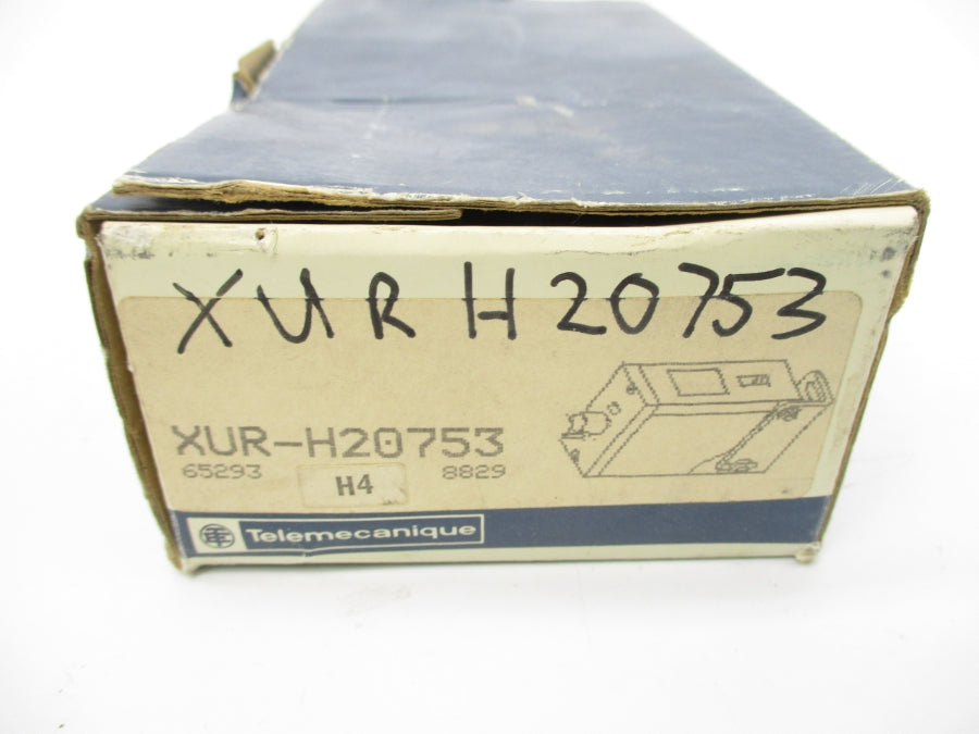 TELEMECANIQUE XUR-H20753 12-48V NSMP