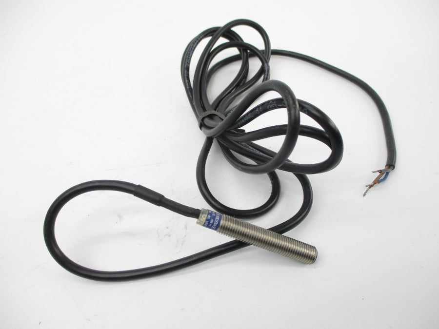 TELEMECANIQUE XS1M08NA9C3 12-48VDC NSMP