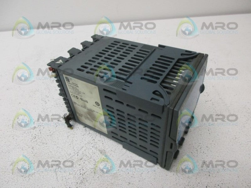 EUROTHERM 2404/CC/VH/YH/YC/XX/XX/XX/XX/XX/ENG/XXXXX/XXXXXX  UNMP